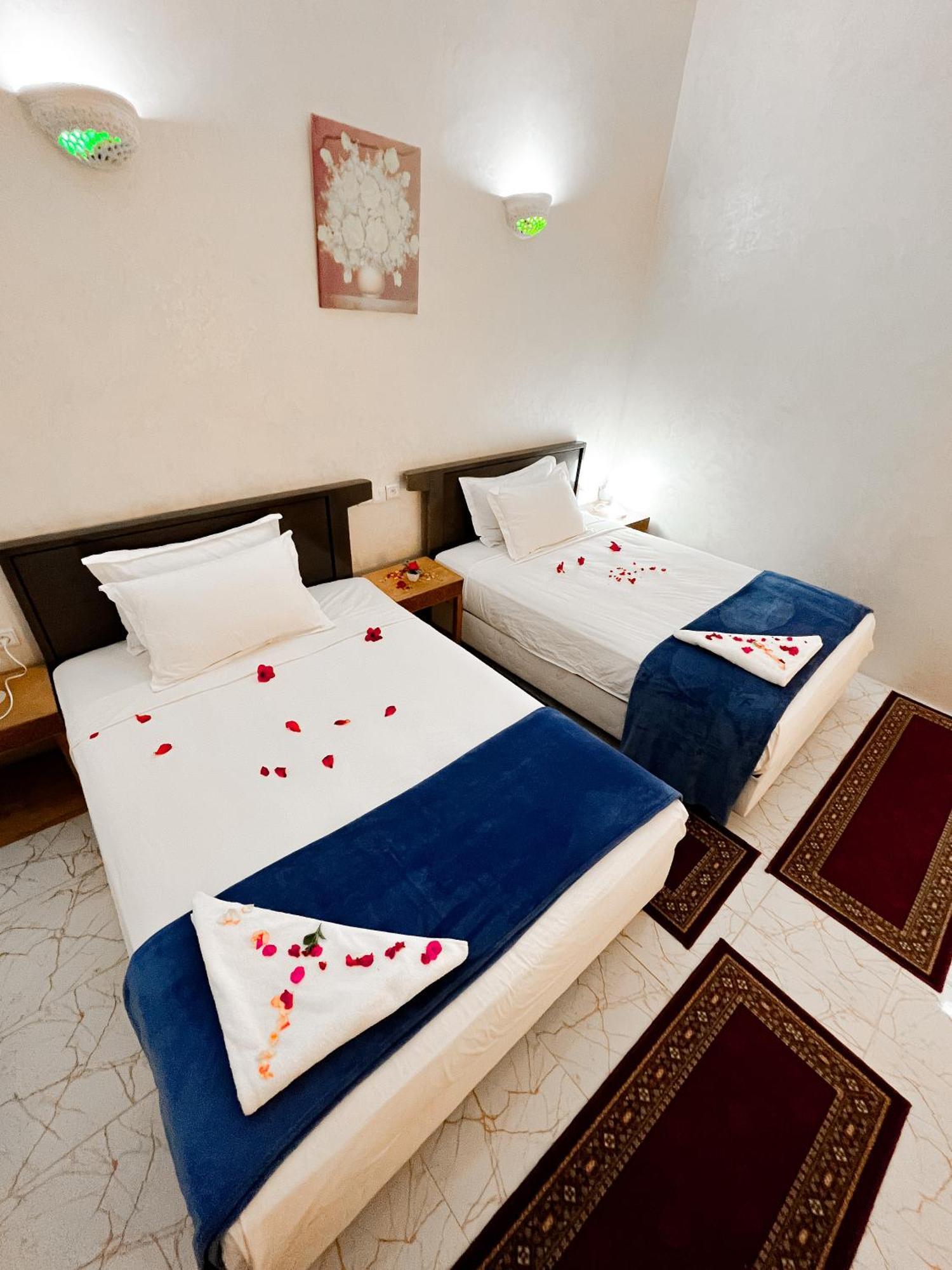 Guest House Qodwa Sidi Abdallah Ghiat Exteriér fotografie
