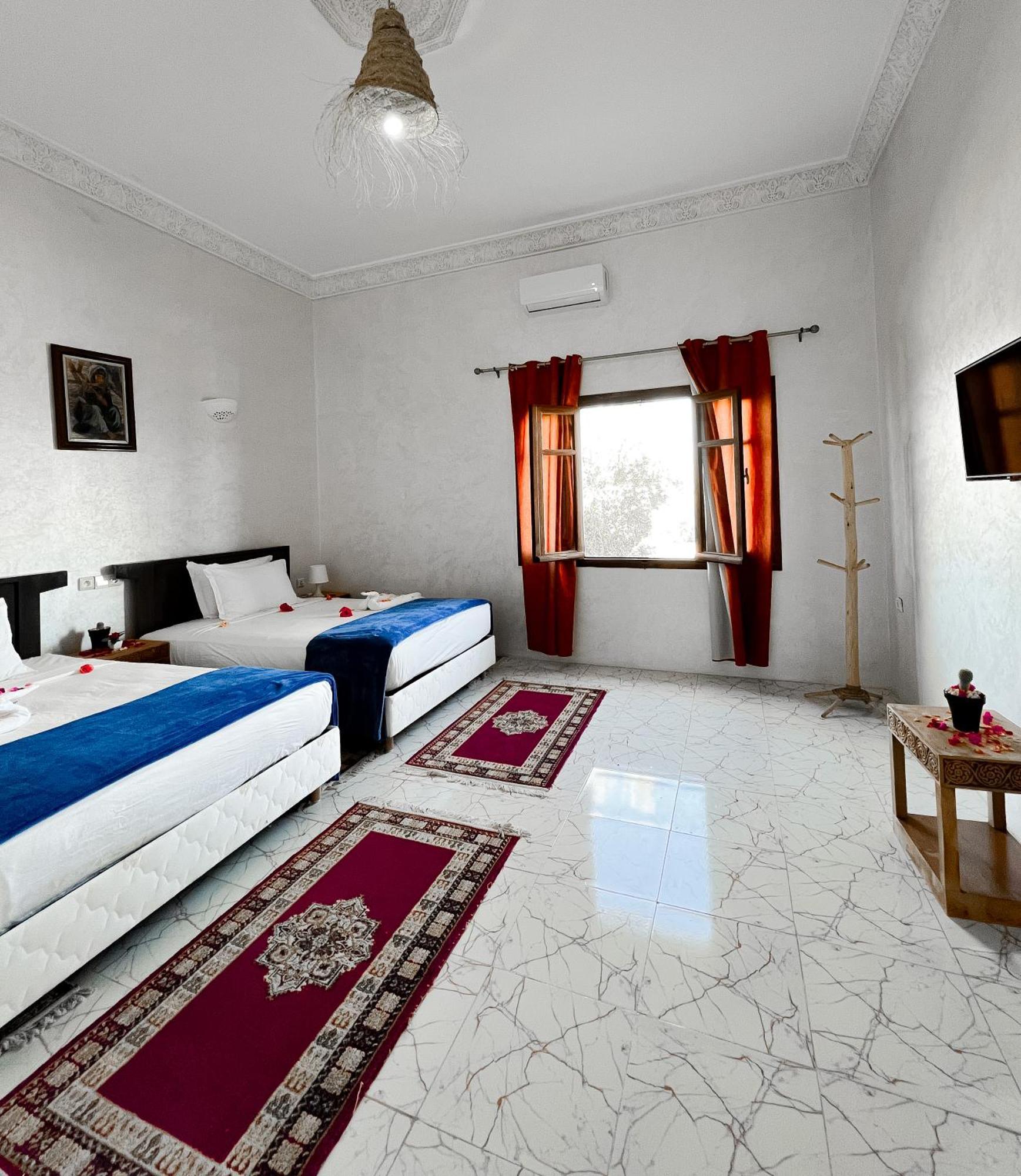 Guest House Qodwa Sidi Abdallah Ghiat Exteriér fotografie