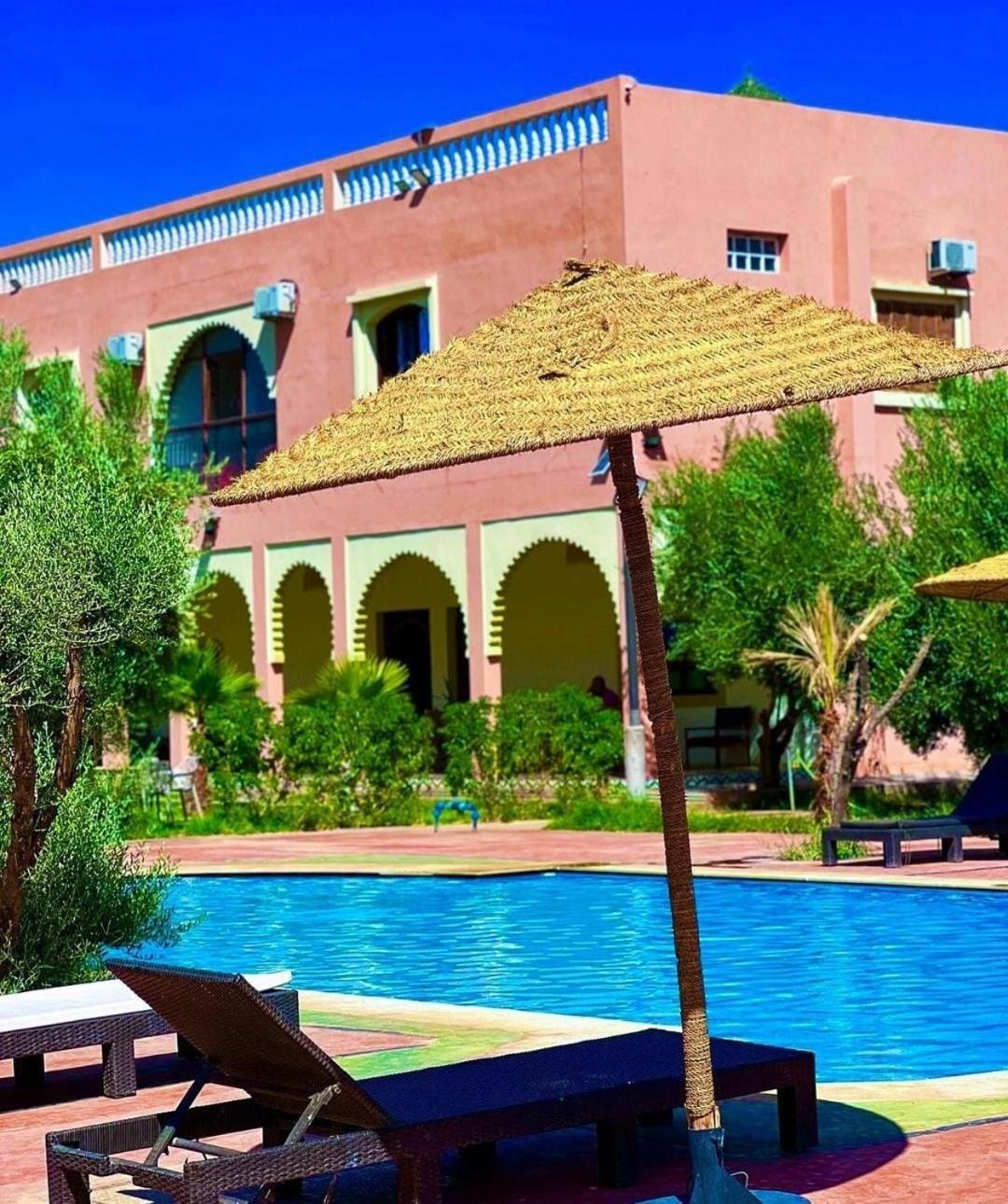 Guest House Qodwa Sidi Abdallah Ghiat Exteriér fotografie
